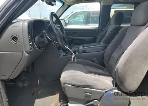 2005 Chevrolet Silverado C1500 from USA, damaged, VIN 2GCEC19T351259657